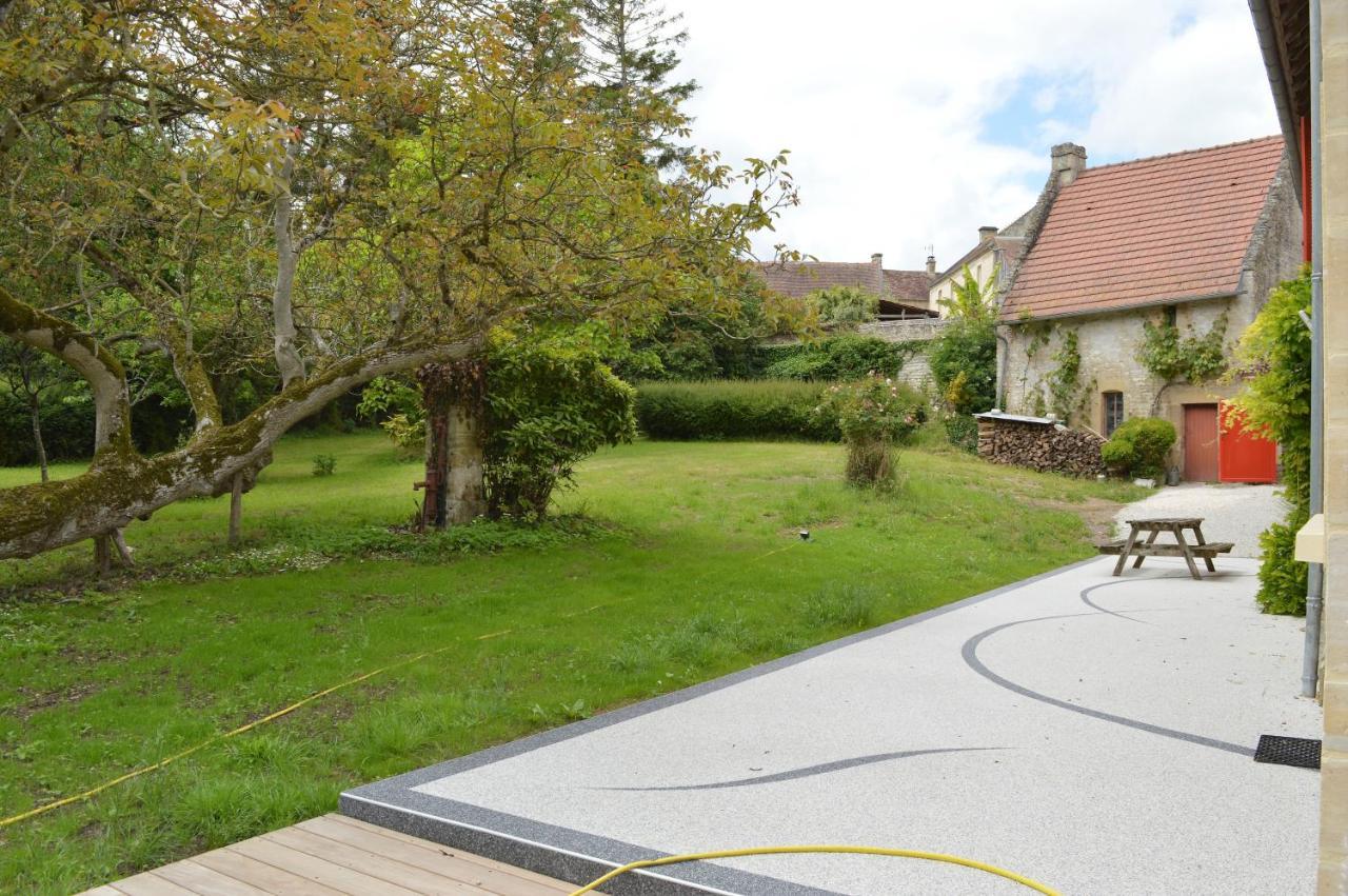 Maison Typique - Tres Grand Jardin - 7Km De La Mer Fontaine-Henry Exterior photo